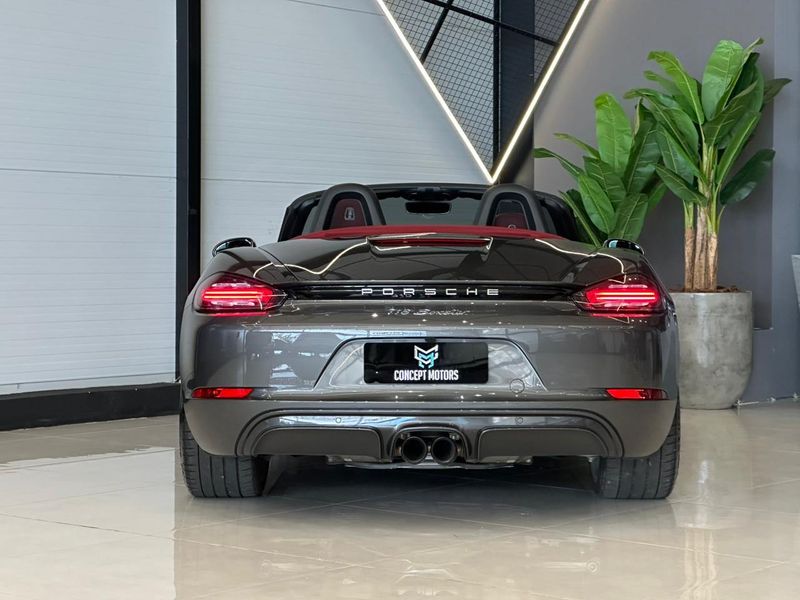 Porsche 718 Boxster 2.0 300cv 2023/2023 CONCEPT MOTORS PASSO FUNDO / Carros no Vale Porsche 718 Boxster 2.0 300cv 2023/2023 CONCEPT MOTORS PASSO FUNDO / Carros no Vale