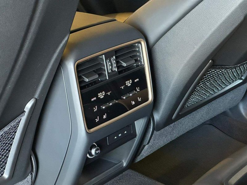 Porsche Cayenne Turbo GT 4.0 V8 2023/2024 CONCEPT MOTORS PASSO FUNDO / Carros no Vale Porsche Cayenne Turbo GT 4.0 V8 2023/2024 CONCEPT MOTORS PASSO FUNDO / Carros no Vale