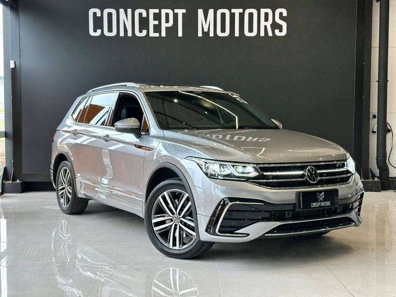 Volkswagen Tiguan Allspac R-Line 300 TSI 2.0 2023/2024 CONCEPT MOTORS PASSO FUNDO / Carros no Vale