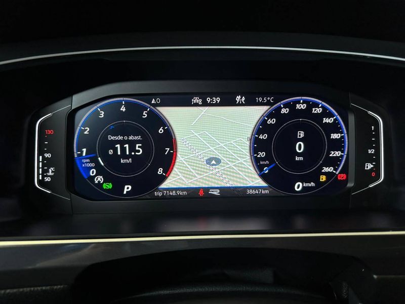 Volkswagen Tiguan Allspac R-Line 300 TSI 2.0 2023/2024 CONCEPT MOTORS PASSO FUNDO / Carros no Vale