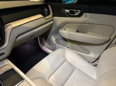 Volvo XC60 T-8 Plus 2.0 AWD (HÃ­brido) 2023/2023 CONCEPT MOTORS PASSO FUNDO / Carros no Vale