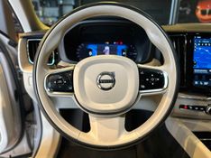 Volvo XC60 T-8 Plus 2.0 AWD (HÃ­brido) 2023/2023 CONCEPT MOTORS PASSO FUNDO / Carros no Vale