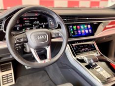 Audi Q8 Perf.Black 3.0 TFSI Quat S-tr/(Híb.) 2024/2025 PC VEÍCULOS SANTA CRUZ DO SUL / Carros no Vale