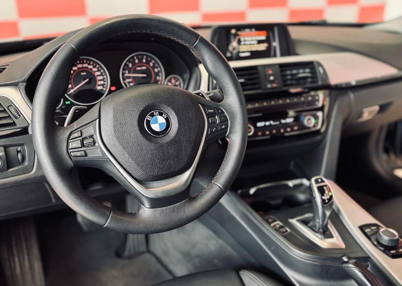 BMW 320iA Modern/Sport TB 2.0/A./GP 2017/2017 PC VEÍCULOS SANTA CRUZ DO SUL / Carros no Vale BMW 320iA Modern/Sport TB 2.0/A./GP 2017/2017 PC VEÍCULOS SANTA CRUZ DO SUL / Carros no Vale