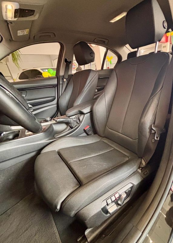 BMW 320iA Modern/Sport TB 2.0/A./GP 2017/2017 PC VEÍCULOS SANTA CRUZ DO SUL / Carros no Vale BMW 320iA Modern/Sport TB 2.0/A./GP 2017/2017 PC VEÍCULOS SANTA CRUZ DO SUL / Carros no Vale