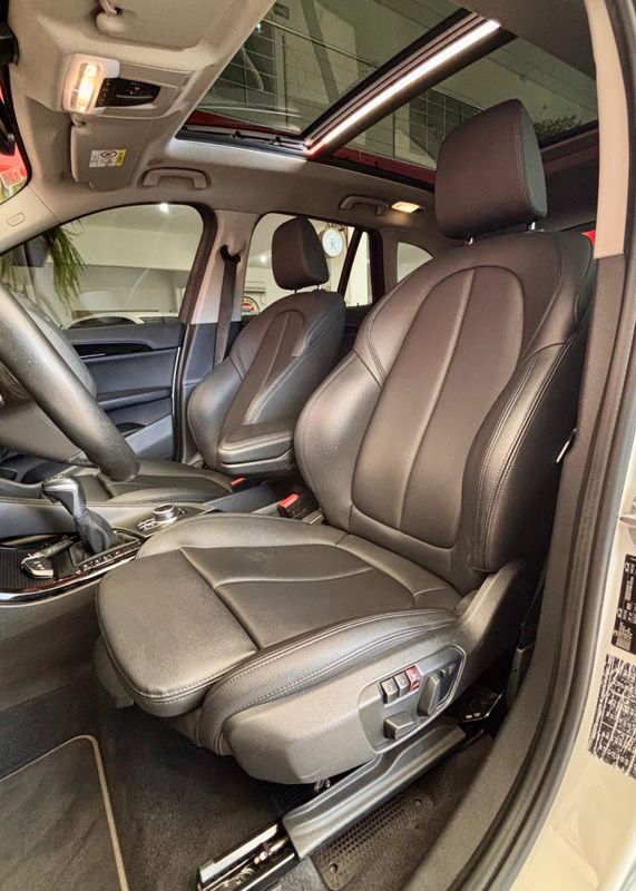 BMW X1 SDRIVE 20i X-Line 2.0 TB Active 2019/2020 PC VEÍCULOS SANTA CRUZ DO SUL / Carros no Vale BMW X1 SDRIVE 20i X-Line 2.0 TB Active 2019/2020 PC VEÍCULOS SANTA CRUZ DO SUL / Carros no Vale