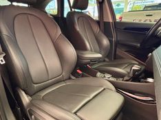 BMW X1 SDRIVE 20i X-Line 2.0 TB Active 2019/2020 PC VEÍCULOS SANTA CRUZ DO SUL / Carros no Vale