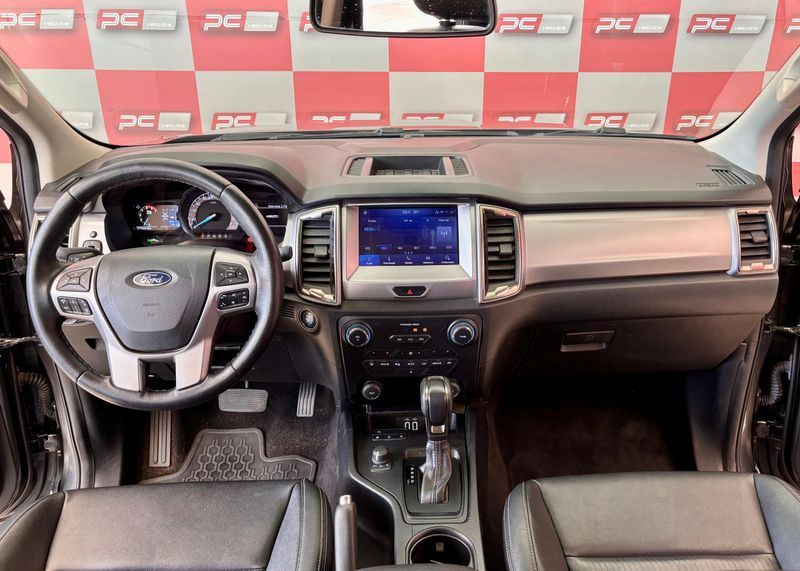 Ford Ranger Limited 3.2 4×4 CD 2022/2023 PC VEÍCULOS SANTA CRUZ DO SUL / Carros no Vale Ford Ranger Limited 3.2 4×4 CD 2022/2023 PC VEÍCULOS SANTA CRUZ DO SUL / Carros no Vale