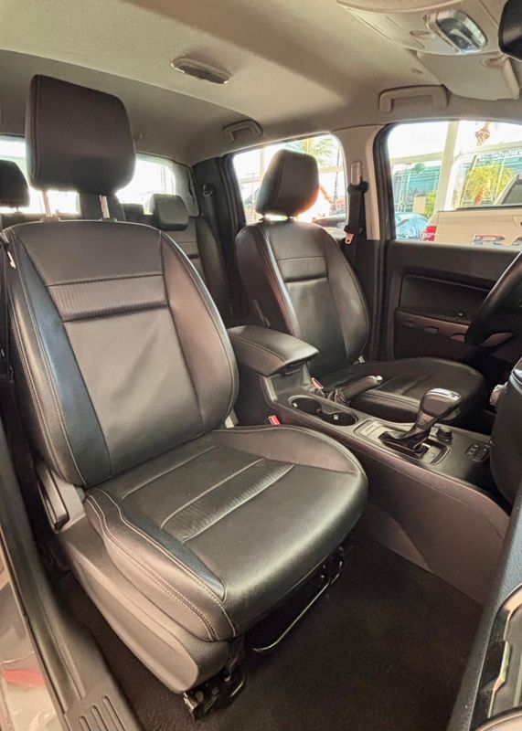 Ford Ranger Limited 3.2 4×4 CD 2022/2023 PC VEÍCULOS SANTA CRUZ DO SUL / Carros no Vale Ford Ranger Limited 3.2 4×4 CD 2022/2023 PC VEÍCULOS SANTA CRUZ DO SUL / Carros no Vale