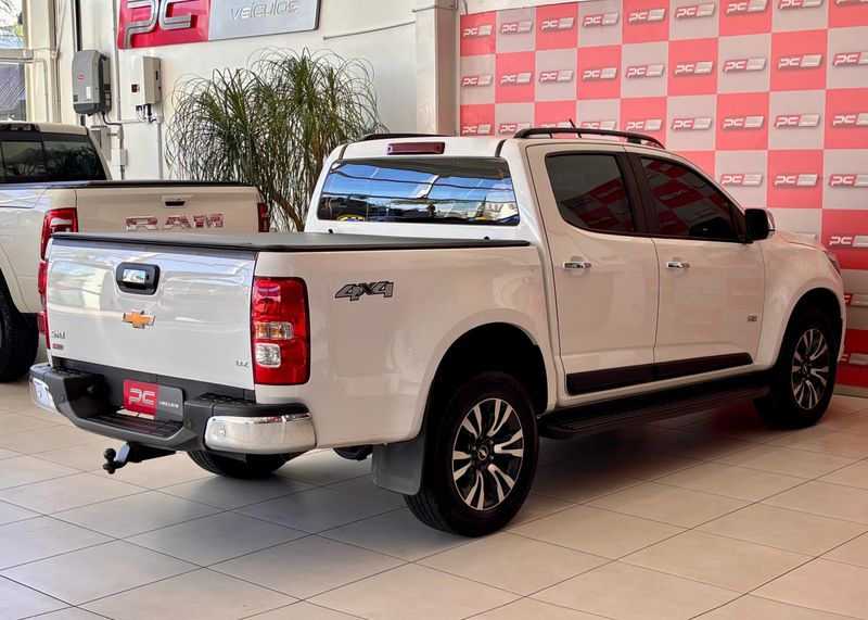CHEVROLET S10 Pick-Up LTZ 2.5 4×4 CD 2018/2019 PC VEÍCULOS SANTA CRUZ DO SUL / Carros no Vale CHEVROLET S10 Pick-Up LTZ 2.5 4×4 CD 2018/2019 PC VEÍCULOS SANTA CRUZ DO SUL / Carros no Vale