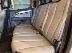 CHEVROLET S10 Pick-Up LTZ 2.5 4×4 CD 2018/2019 PC VEÍCULOS SANTA CRUZ DO SUL / Carros no Vale