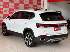 VOLKSWAGEN TAOS Highline 1.4 250 TSI 2025/2026 PC VEÍCULOS SANTA CRUZ DO SUL / Carros no Vale