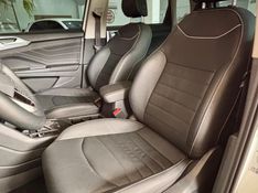 VOLKSWAGEN TAOS Highline 1.4 250 TSI 2025/2026 PC VEÍCULOS SANTA CRUZ DO SUL / Carros no Vale