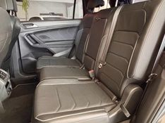 VOLKSWAGEN TIGUAN Allspac R-Line 300 TSI 2.0 2023/2024 PC VEÍCULOS SANTA CRUZ DO SUL / Carros no Vale
