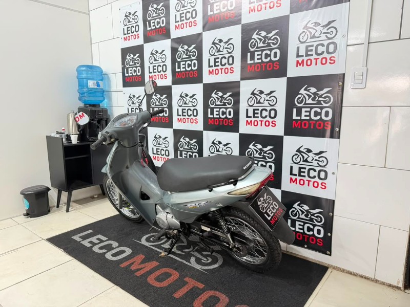 HONDA MOTOS BIZ 125 KS 2006/2006 LECO MOTOS VENÂNCIO AIRES / Carros no Vale HONDA MOTOS BIZ 125 KS 2006/2006 LECO MOTOS VENÂNCIO AIRES / Carros no Vale