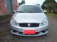 FIAT GRAND SIENA 1.4 MPI ATTRACTIVE 8V FLEX 4P MANUAL 2016/2017 PREMIUM AUTOMÓVEIS ARROIO DO MEIO / Carros no Vale