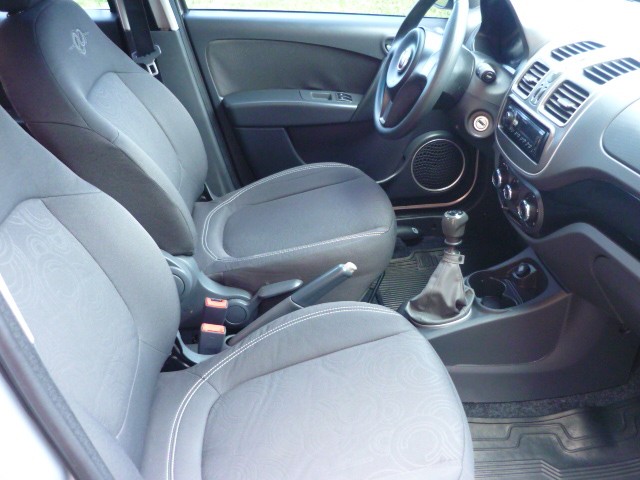 FIAT GRAND SIENA 1.4 MPI ATTRACTIVE 8V FLEX 4P MANUAL 2016/2017 PREMIUM AUTOMÓVEIS ARROIO DO MEIO / Carros no Vale