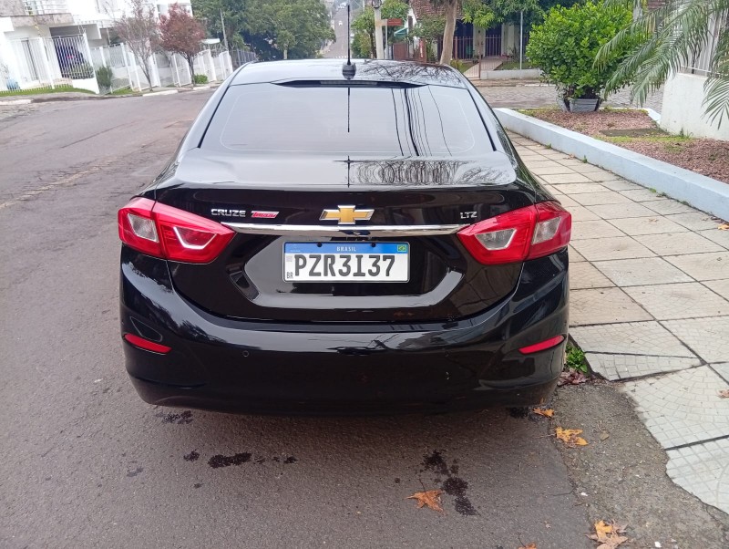 CHEVROLET CRUZE LTZ 1.4 2017/2017 ALTERNATIVA VEÍCULOS LAJEADO / Carros no Vale