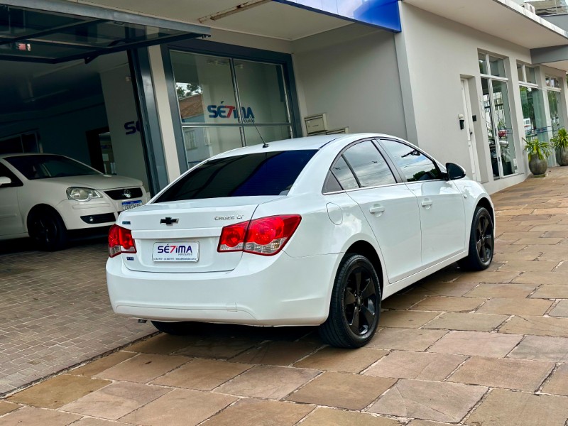 CHEVROLET CRUZE LT 2014/2014 SÉTIMA VEÍCULOS GUAPORÉ / Carros no Vale