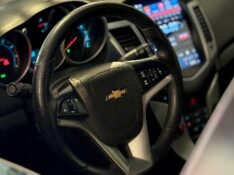 CHEVROLET CRUZE 1.8 LT SPORT6 16V FLEX 4P AUTOMATICO 2013/2013 MALAGGI VEÍCULOS ENCANTADO / Carros no Vale