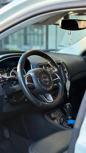 JEEP COMPASS 2.0 16V LONGITUDE 2021/2021 RICARDINHO AUTOMÓVEIS MONTENEGRO / Carros no Vale JEEP COMPASS 2.0 16V LONGITUDE 2021/2021 RICARDINHO AUTOMÓVEIS MONTENEGRO / Carros no Vale