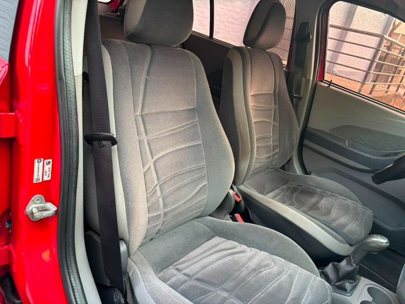 CHEVROLET AGILE LTZ /2013 RT 811 VEÍCULOS ARROIO DO MEIO / Carros no Vale