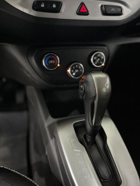 CHEVROLET SPIN 1.8 ACTIV 8V FLEX 4P AUTOMÁTICO 2018/2018 TIAGO AUTOMÓVEIS VENÂNCIO AIRES / Carros no Vale