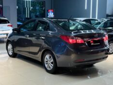 HYUNDAI HB20S 1.6 PREMIUM 2014/2015 JM AUTOMÓVEIS VENÂNCIO AIRES / Carros no Vale