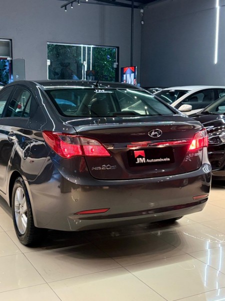 HYUNDAI HB20S 1.6 PREMIUM 2014/2015 JM AUTOMÓVEIS VENÂNCIO AIRES / Carros no Vale