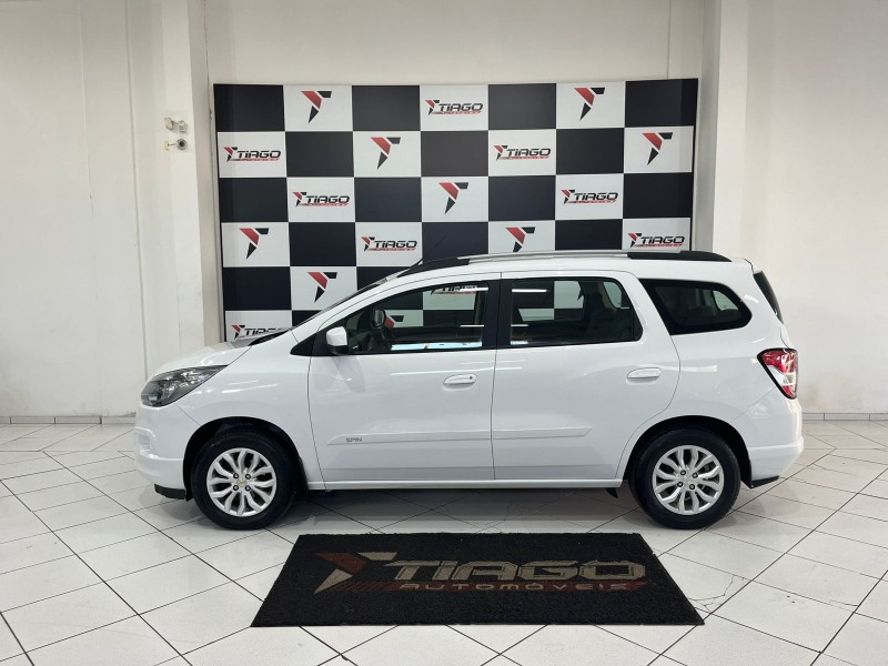 CHEVROLET SPIN 1.8 LTZ 8V 2018/2018 TIAGO AUTOMÓVEIS VENÂNCIO AIRES / Carros no Vale