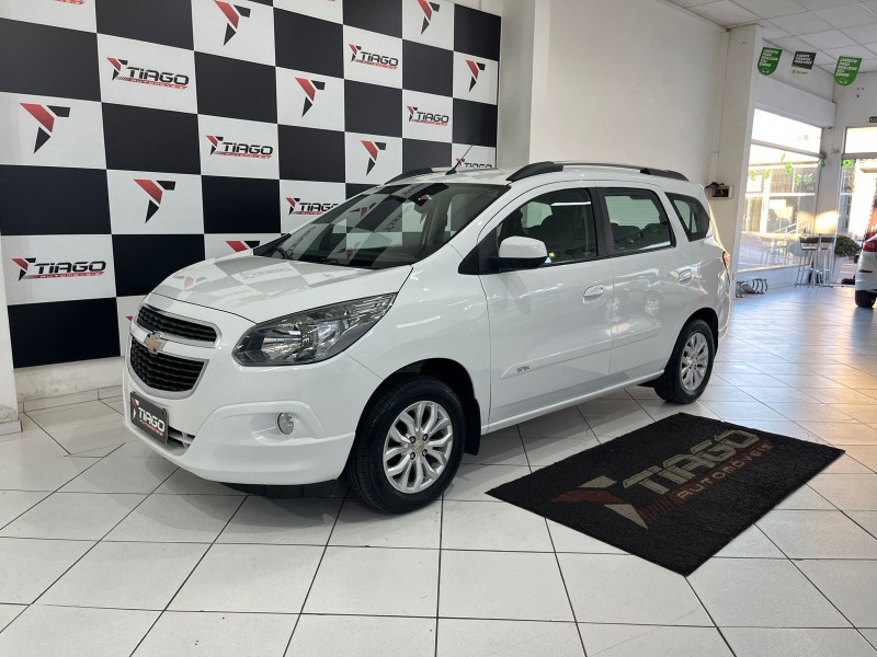 CHEVROLET SPIN 1.8 LTZ 8V 2018/2018 TIAGO AUTOMÓVEIS VENÂNCIO AIRES / Carros no Vale