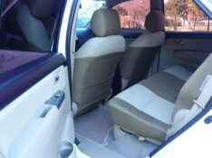TOYOTA HILUX SW4 2.7 SR 4X2 16V FLEX 4P AUTOMÁTICO 2015/2015 PREMIUM AUTOMÓVEIS ARROIO DO MEIO / Carros no Vale