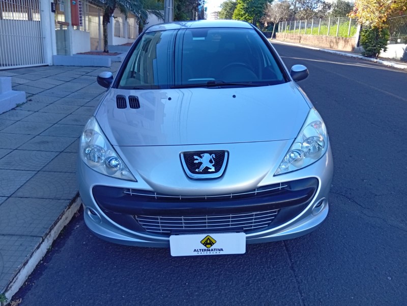 PEUGEOT 207 1.6 XS 16V 2008/2009 ALTERNATIVA VEÍCULOS LAJEADO / Carros no Vale