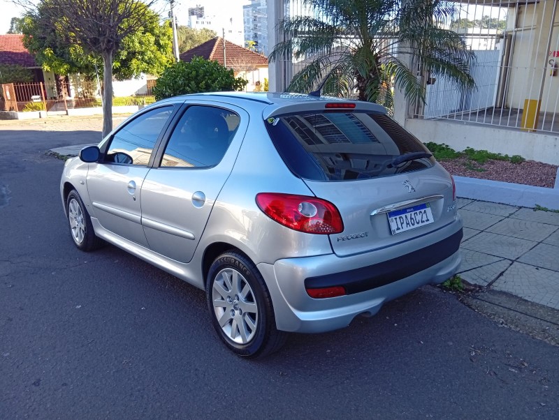 PEUGEOT 207 1.6 XS 16V 2008/2009 ALTERNATIVA VEÍCULOS LAJEADO / Carros no Vale