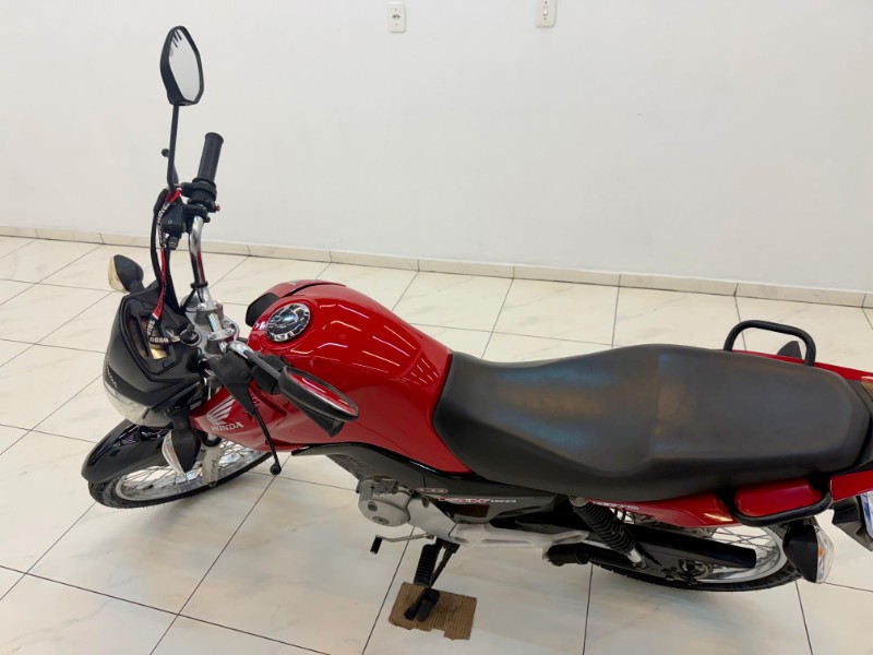 HONDA MOTOS CG 150 FAN ESDI 2015/2015 LUCAS AUTOMÓVEIS BOM RETIRO DO SUL / Carros no Vale HONDA MOTOS CG 150 FAN ESDI 2015/2015 LUCAS AUTOMÓVEIS BOM RETIRO DO SUL / Carros no Vale