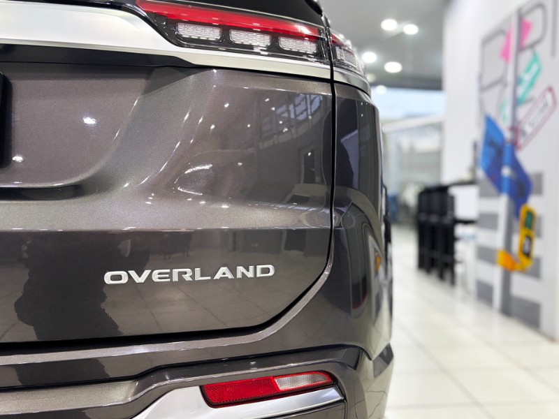JEEP COMMANDER 1.3 OVERLAND T270 16V 4X2 TURBO 2024/2025 DUARTE VEÍCULOS PORTO ALEGRE / Carros no Vale JEEP COMMANDER 1.3 OVERLAND T270 16V 4X2 TURBO 2024/2025 DUARTE VEÍCULOS PORTO ALEGRE / Carros no Vale