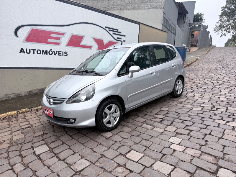 HONDA FIT 1.4 LX 16V FLEX 4P AUTOMÁTICO 2008/2008 ELY AUTOMÓVEIS LAJEADO / Carros no Vale