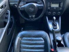 VOLKSWAGEN JETTA 2.0 TSI HIGHLINE 211CV GASOLINA 2013/2013 WS MULTIMARCAS VENÂNCIO AIRES / Carros no Vale