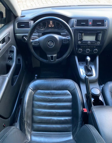 VOLKSWAGEN JETTA 2.0 TSI HIGHLINE 211CV GASOLINA 2013/2013 WS MULTIMARCAS VENÂNCIO AIRES / Carros no Vale VOLKSWAGEN JETTA 2.0 TSI HIGHLINE 211CV GASOLINA 2013/2013 WS MULTIMARCAS VENÂNCIO AIRES / Carros no Vale