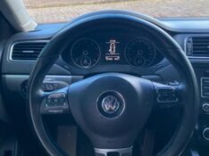 VOLKSWAGEN JETTA 2.0 TSI HIGHLINE 211CV GASOLINA 2013/2013 WS MULTIMARCAS VENÂNCIO AIRES / Carros no Vale