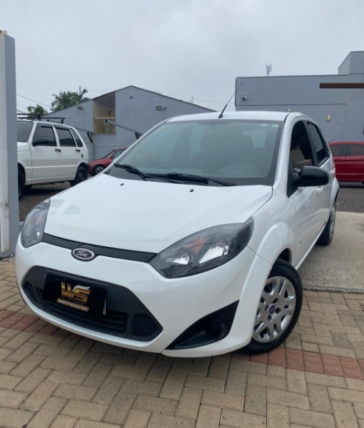 FORD FIESTA 1.0 CLASS HATCH 8V 2013/2014 WS MULTIMARCAS VENÂNCIO AIRES / Carros no Vale
