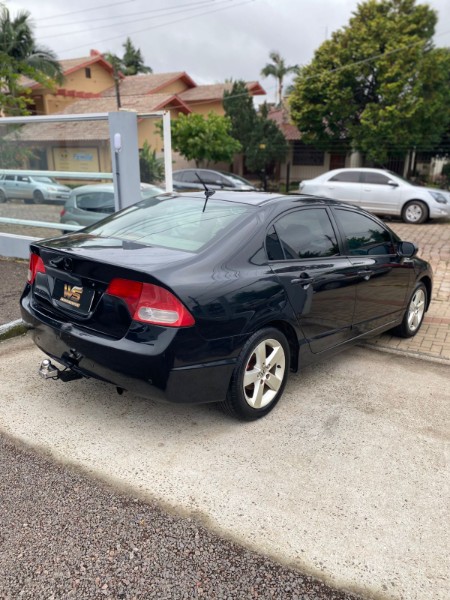 HONDA CIVIC SEDAN LX 1.6 16V MEC 4P 2008/2008 WS MULTIMARCAS VENÂNCIO AIRES / Carros no Vale
