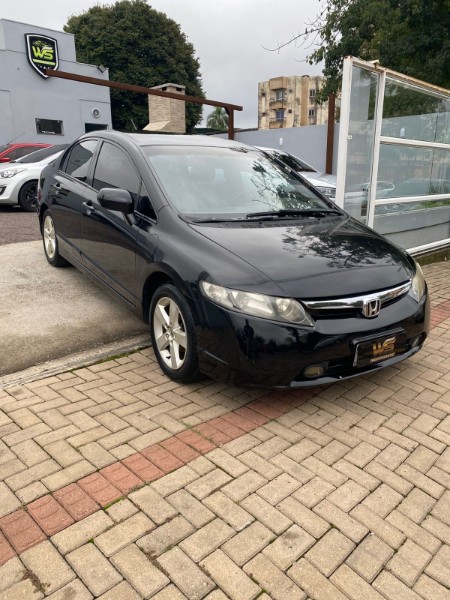 HONDA CIVIC SEDAN LX 1.6 16V MEC 4P 2008/2008 WS MULTIMARCAS VENÂNCIO AIRES / Carros no Vale