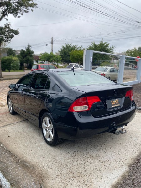 HONDA CIVIC SEDAN LX 1.6 16V MEC 4P 2008/2008 WS MULTIMARCAS VENÂNCIO AIRES / Carros no Vale