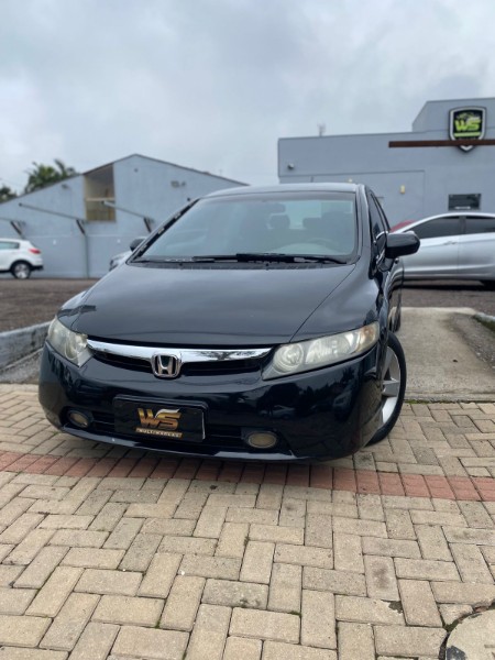 HONDA CIVIC SEDAN LX 1.6 16V MEC 4P 2008/2008 WS MULTIMARCAS VENÂNCIO AIRES / Carros no Vale