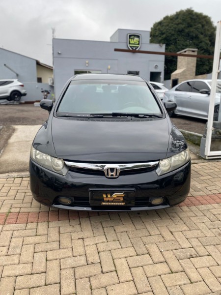 HONDA CIVIC SEDAN LX 1.6 16V MEC 4P 2008/2008 WS MULTIMARCAS VENÂNCIO AIRES / Carros no Vale