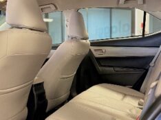 TOYOTA COROLLA 2.0 XEI 16V FLEX 4P AUTOMÁTICO 2015/2016 MALAGGI VEÍCULOS ENCANTADO / Carros no Vale