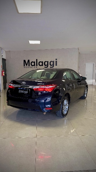 TOYOTA COROLLA 2.0 XEI 16V FLEX 4P AUTOMÁTICO 2015/2016 MALAGGI VEÍCULOS ENCANTADO / Carros no Vale TOYOTA COROLLA 2.0 XEI 16V FLEX 4P AUTOMÁTICO 2015/2016 MALAGGI VEÍCULOS ENCANTADO / Carros no Vale