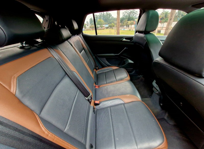 VOLKSWAGEN T-CROSS 1.0 200 TSI TOTAL FLEX COMFORTLINE AUTOMÁTICO 2019/2020 CRUZEIRO MULTIMARCAS CRUZEIRO DO SUL / Carros no Vale