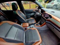 VOLKSWAGEN T-CROSS 1.0 200 TSI TOTAL FLEX COMFORTLINE AUTOMÁTICO 2019/2020 CRUZEIRO MULTIMARCAS CRUZEIRO DO SUL / Carros no Vale